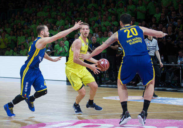 现了足球市 现了足球市